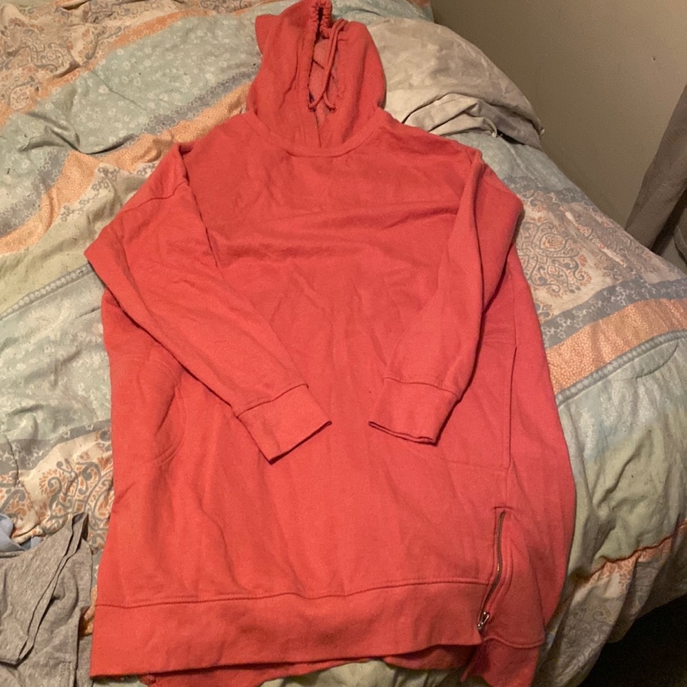 Peach color